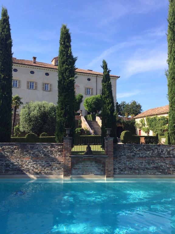 Bed and Breakfast Castello Di Coazzolo Neive Exterior foto