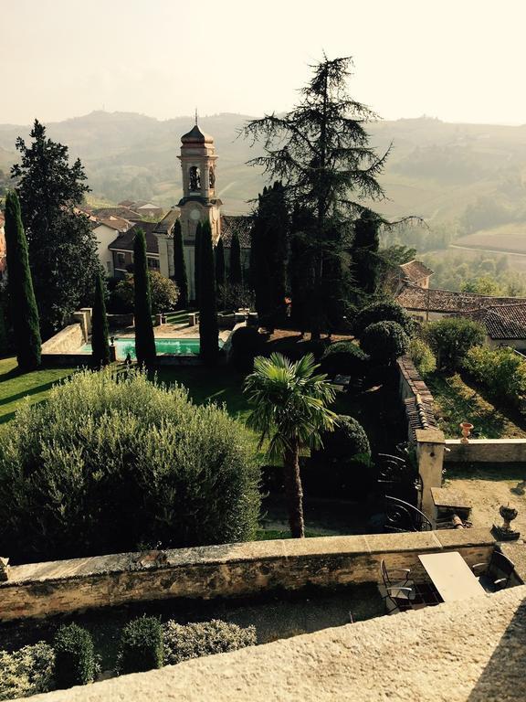 Bed and Breakfast Castello Di Coazzolo Neive Exterior foto